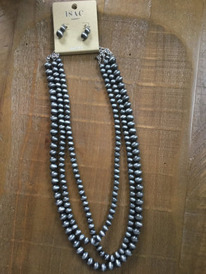 Western Pearl Necklace