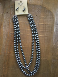 Western Pearl Necklace